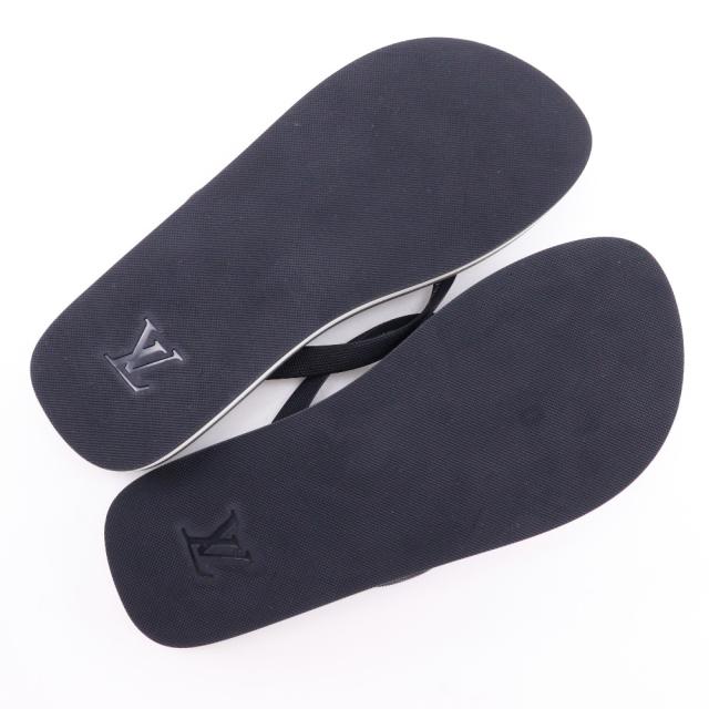 LOUIS VUITTON ルイ・ヴィトン トングサンダル ビーチサンダル モノグラム ラバー 黒の通販は LOUIS VUITTON ルイ・ヴィトン トングサンダル ビーチサンダル モノグラム ラバー 黒の通販は