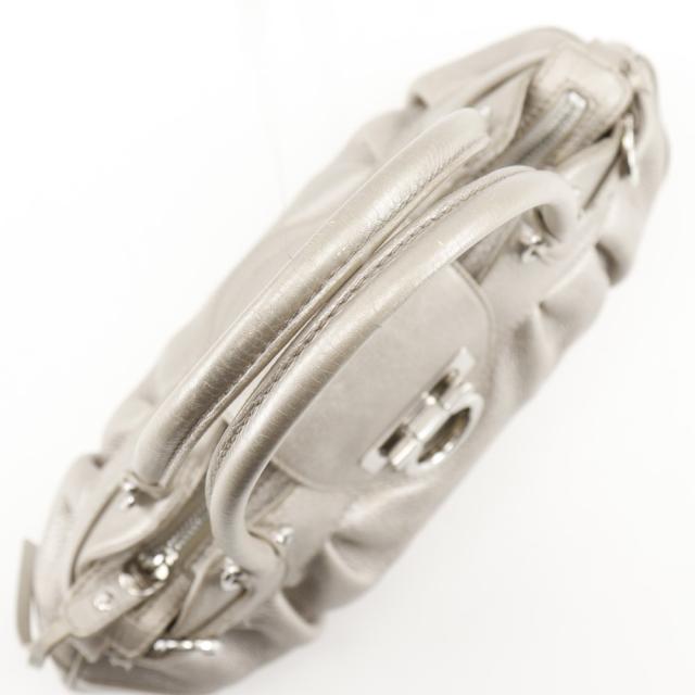 Salvatore Ferragamo サルヴァトーレフェラガモ ガンチーニ AU-21/6317 レザー シルバー