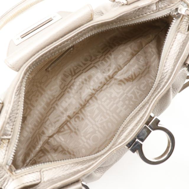 Salvatore Ferragamo サルヴァトーレフェラガモ ガンチーニ AU-21/6317 レザー シルバー