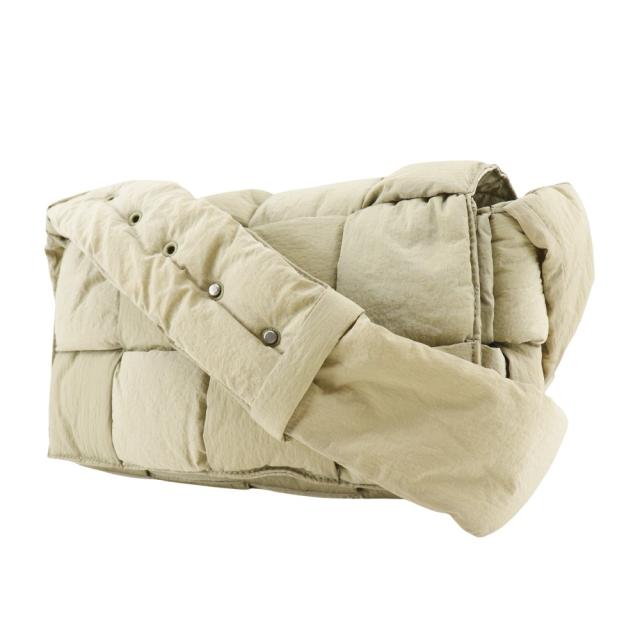 BOTTEGAVENETA ボッテガヴェネタ パデッドテック カセット マキシイントレチャート ナイロン_1