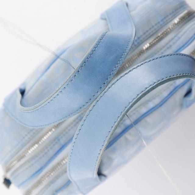 CHANEL シャネル ニュートラベルライン A15973 ナイロンキャンバス