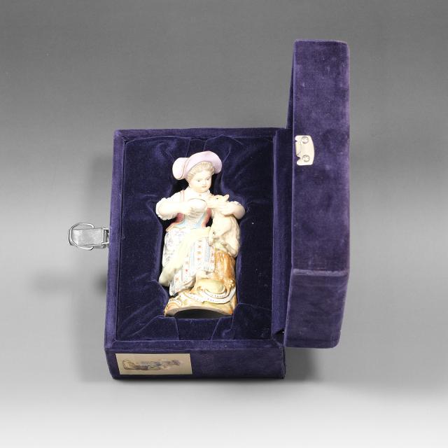 Meissen マイセン 羊飼いの少女 置物 オブジェ _ 【中古】