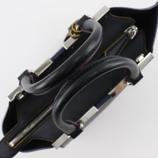 FENDI フェンディ プチトロワジュール 2WAYショルダー 8BH333 レザー 黒 ハンドバッグ_3