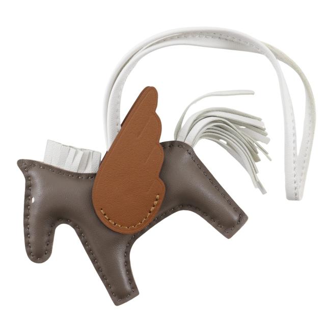 エルメス チャーム ロデオ pm ペガサス アニョーミロ