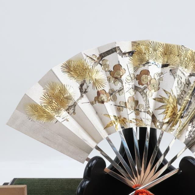 【】 関武比古 作 【 純銀 扇 】 置物 純銀 シルバー ユニセックス 置物 オブジェ 関武比古 作 【 純銀 扇 】 置物 純銀 シルバー 置物 オブジェ