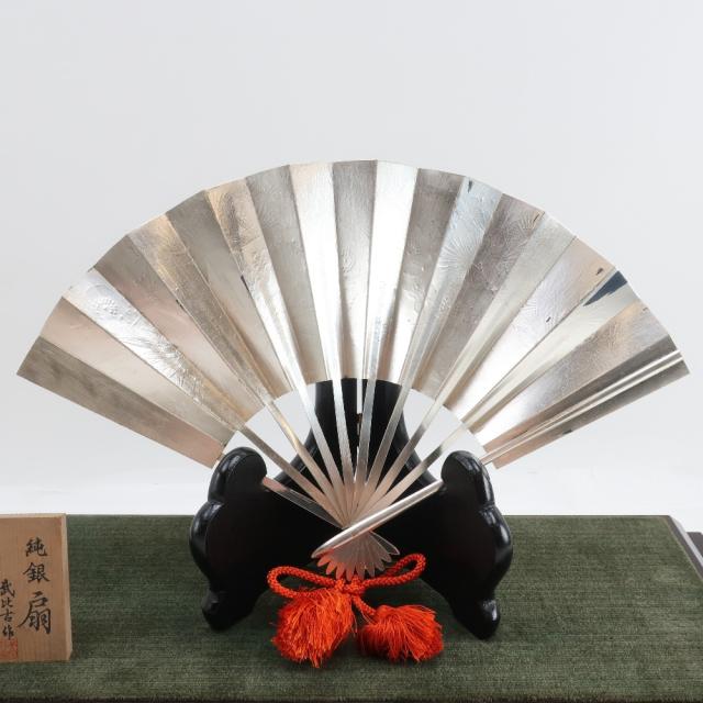 【】 関武比古 作 【 純銀 扇 】 置物 純銀 シルバー ユニセックス 置物 オブジェ 関武比古 作 【 純銀 扇 】 置物 純銀 シルバー 置物 オブジェ