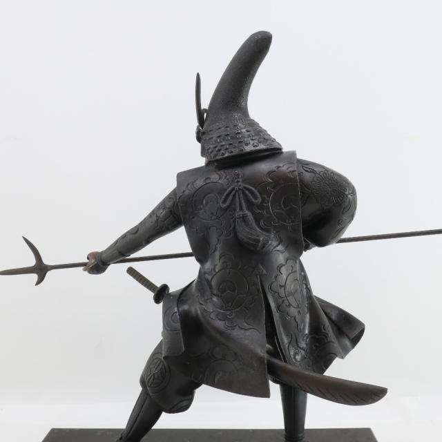 時代金工 明治期 ブロンズ像 加藤清正 薙刀 置物 床飾 高58㎝ BK091