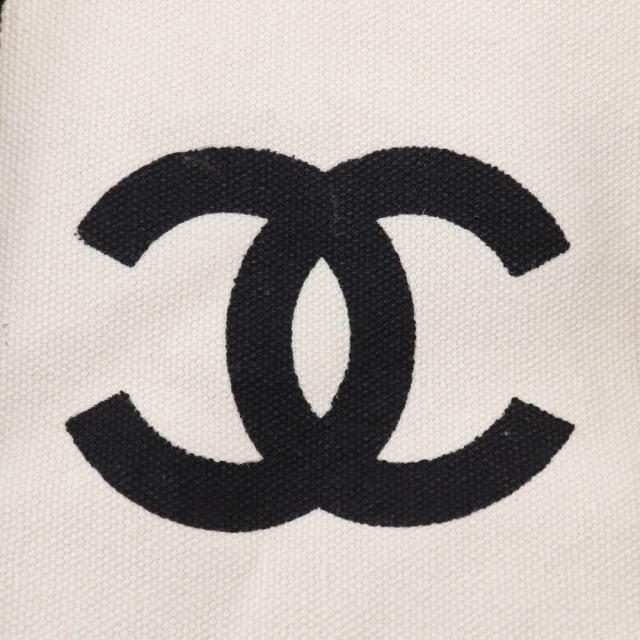 CHANEL シャネル ココマーク ノベルティ キャンバス 白/黒 トート