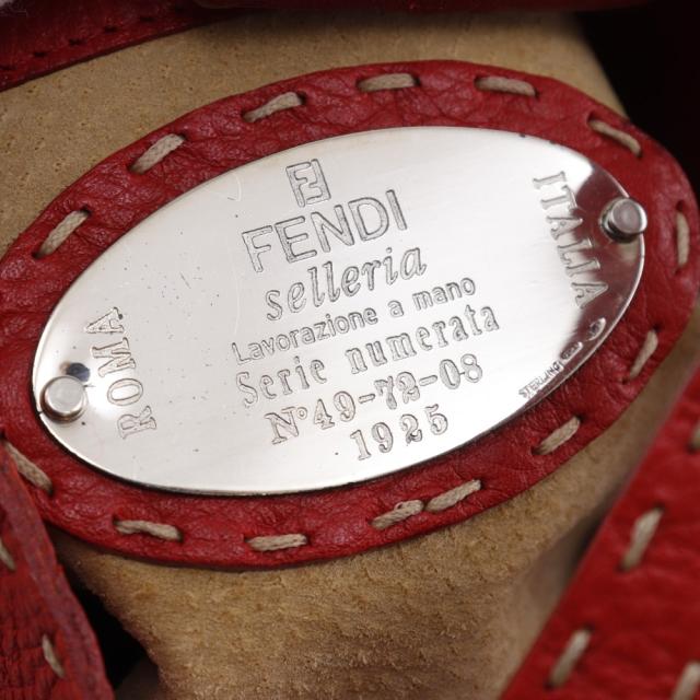 FENDI フェンディ セレリア レザー 赤 ハンドバッグ レディース 【中古】_17