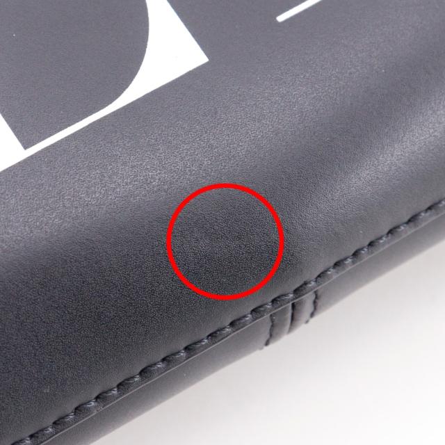 VALENTINO GARAVANI ヴァレンチノ ガラヴァーニ VLTNロゴ スタッズ