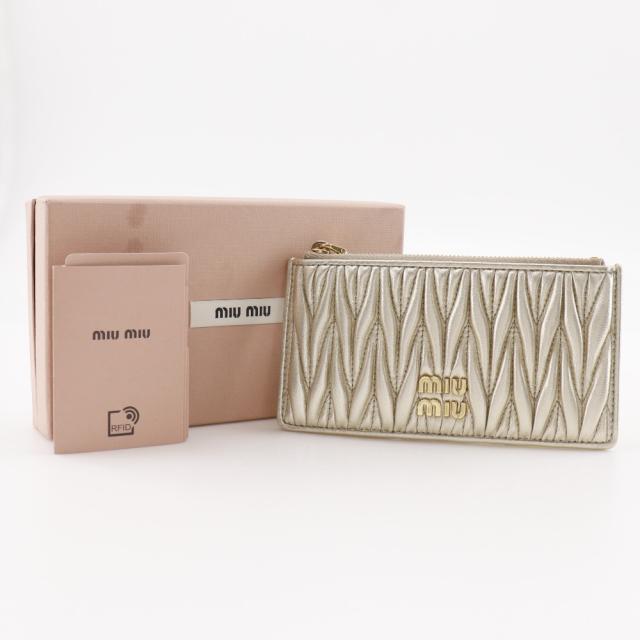 MIUMIU ミュウミュウ フラグメントケース マテラッセ エンベロープ マテラッセ エンベロープ_8