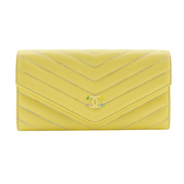 CHANEL シャネル Vステッチ ココマーク ラムスキン 黄 長財布 レディース 【中古】