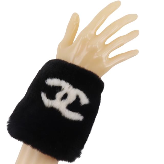 CHANEL シャネル ココマーク リストバンド ラビットファー 黒 ブレスレット 35g_1