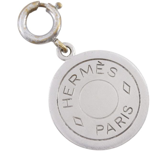 HERMES エルメス セリエ ペンダントトップ シルバーカラー チャーム HERMES エルメス セリエ 金属製 シルバー ペンダントトップ 3.4g ユニ