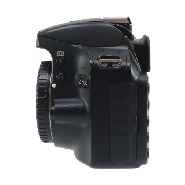 Nikon ニコン D3200 ダブルレンズ デジタルカメラ _ 【中古】_5