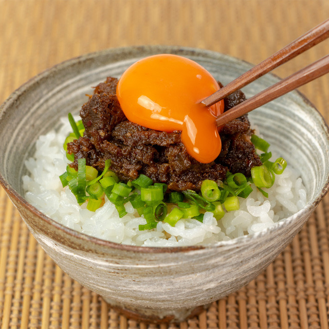 陣中 牛タン 仙台ラー油 100g 12個セット 【TVで紹介されました】 仙台ラー油 ご飯のお供 ふりかけ 食べるラー油_2