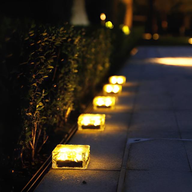 ガーデンライト 2個セット LED ソーラー センサー ソーラーライト 屋外