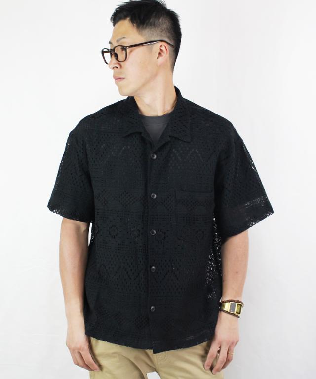 Revo. 半袖 シャツ ジオメトリック 透かし編み オーバーサイズシルエット 幾何学柄 レース メッシュ編み オープンカラーの通販は 6,490円