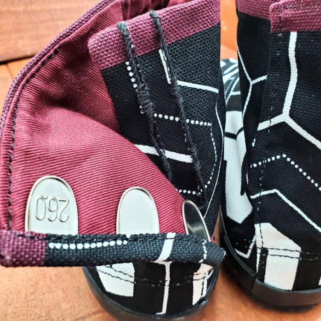 地下足袋 亀甲柄 オールジャパンメイド スプリットトゥ