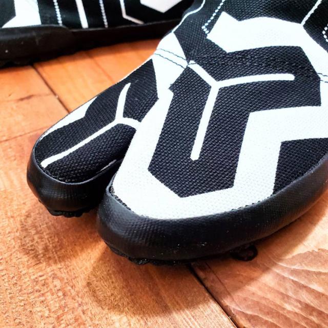 地下足袋 亀甲柄 オールジャパンメイド スプリットトゥ