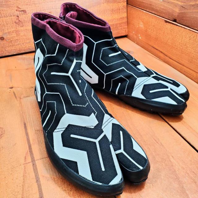 地下足袋 亀甲柄 オールジャパンメイド スプリットトゥ