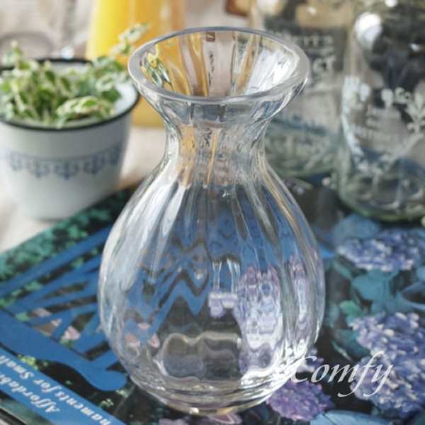 ガラス 花瓶 アンティーク調 フラワーベース インテリア雑貨 クリア ガードベースの通販はau Pay マーケット 雑貨屋カンフィ