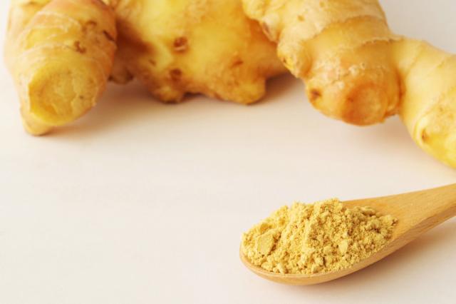 ジンジャーパウダー 25g 有機ジンジャーパウダー使用 安心 安全品質 しょうが 生姜茶 生姜パウダー しょうがパウダー ショウガ しょうの通販はau Pay マーケット オーガニック ナチュラルのお店サンタローサ