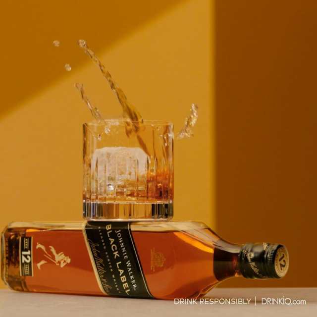 ジョニーウォーカー ブラックラベル 12年 40度 700ml スコッチ