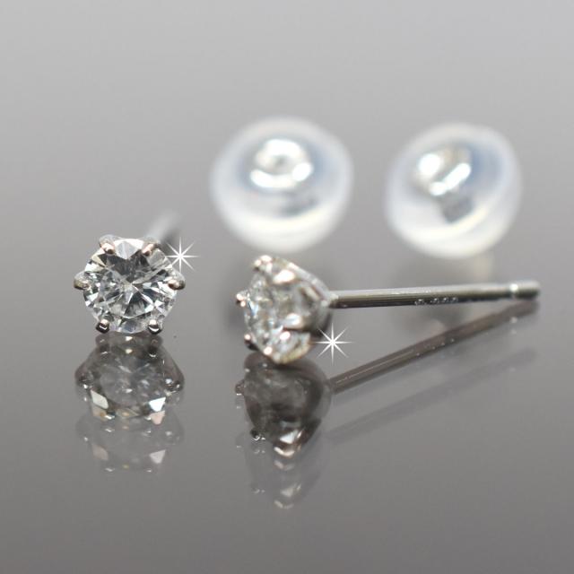プラチナ　シンプル6本爪タイプ　ダイヤモンド 一粒ピアス　直径3.3ｍｍ　ダイヤ 0.3ｃｔ