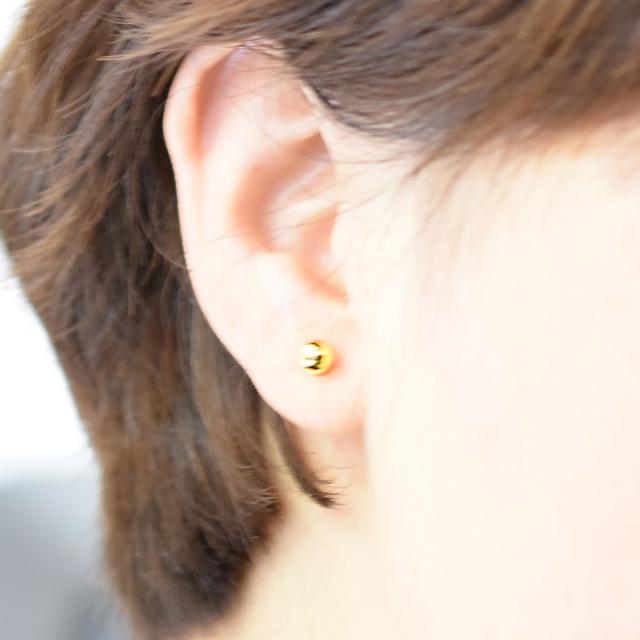 2個セット）K14WG 14金 ホワイトゴールド 6mm 丸玉ピアス K14ダブル