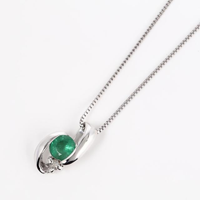 K18WG　誕生石シリーズ　プチネックレス　5月　エメラルドの通販は