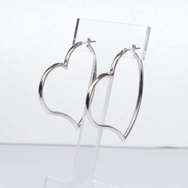 K14WG フープピアス　ハート 2個ペア）K14 14金 ホワイトゴールドWG ハート型フープピアス 太さ2mm