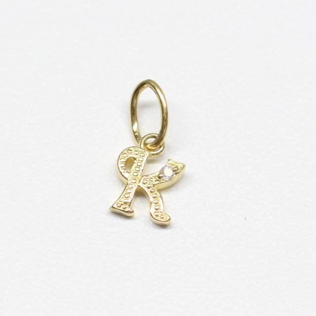 K18　18金　ダイヤ付きイニシャルペンダントヘッド　（イニシャルK）　ダイヤ0.01ct