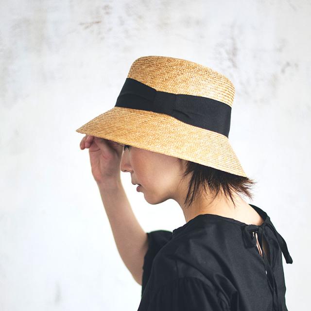 田中帽子店 Anika アニカ 麦わら 女優帽 麦わら帽子 ストローハット 57cm レディース Uk H111の通販はau Pay マーケット 革小物と帽子の専門店 ３ｒｄ ｆｌｏｏｒ
