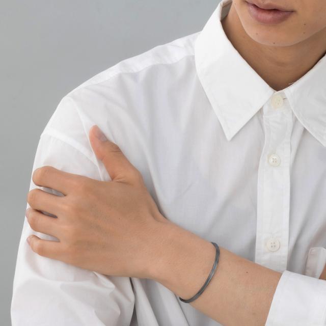 ペアバングル カップル 刻印 つけっぱなし 金属アレルギー対応 ステンレス シークレットダイヤモンド 大人 シンプル マットライン ガンメタルブラックカラー ローズゴールドカラー テラグラティア Terra-gratia PairBangle lstb013gun_rg_pair_4