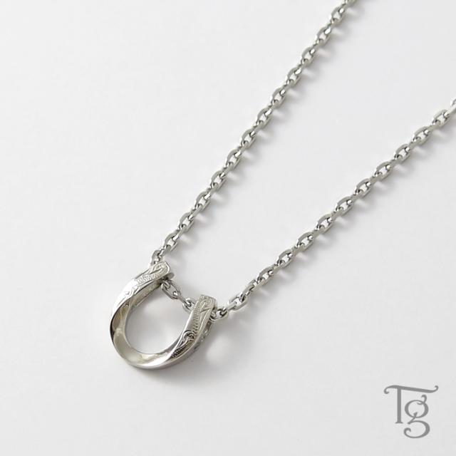 ハワイアンジュエリー ネックレス ステンレス レディース メンズ 男女兼用 ホースシュー 馬蹄 金属アレルギー対応 サージカルステンレス316L つけっぱなし ハワイアン【スティールシルバーカラー】(lstn023st)の通販は 5,220円