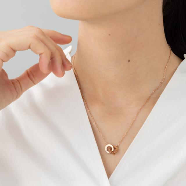 ペアネックレス 2本セット 金属アレルギー ステンレス サージカルステンレス 刻印 ダイヤモンド ローマ数字 インターロッキング インフィニティ シンプル おしゃれ つけっぱなし スティールシルバーカラー＆ローズゴールドカラー lstn027st_rg_pair