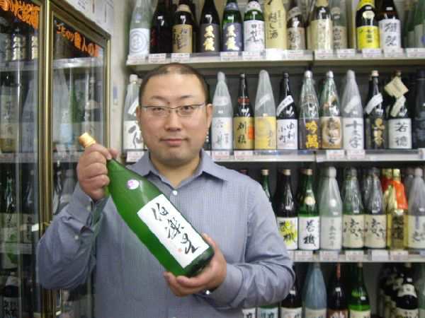 日本酒 純米大吟醸 伯楽星（はくらくせい）1800ml(宮城県 新澤醸造）の通販はau PAY マーケット - 朝日屋酒店