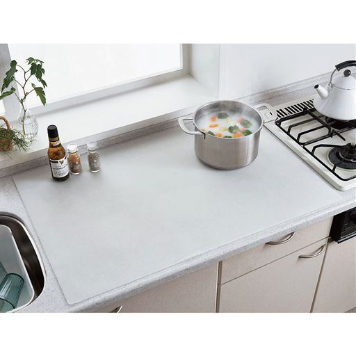 キッチン 雑貨 日用品 キッチン用品 台所用品 調理台シリコンマット 汚れ キズ すべり防止 耐熱温度約0 I 60 90cm 1809 8714の通販はau Pay マーケット セシール