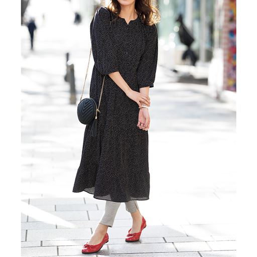 レディースファッション レディース ワンピース ロングワンピース バーゲン ドットフレアワンピース S M L Ll 3322 の通販はau Pay マーケット セシール