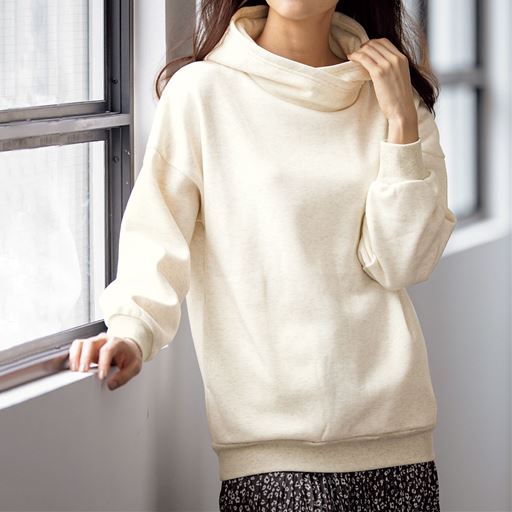 レディースファッション レディース トップス パーカー バーゲン 裏起毛パーカプルオーバー S 3233 の通販はau Pay マーケット セシール