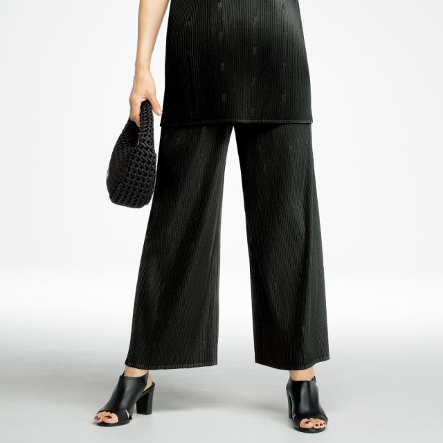 プッシュアッププリーツパンツ パンツ ワイドパンツ 384102