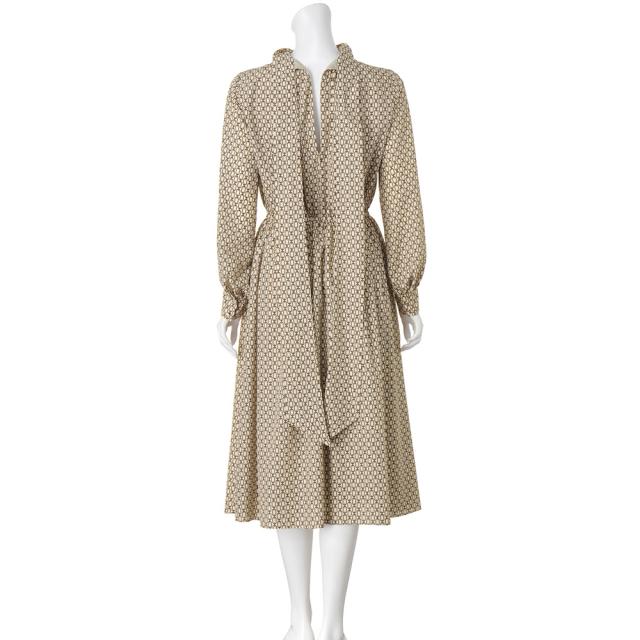 ビンダ社 チェーン柄プリント ボウタイ ワンピース ワンピース マキシワンピース ロングワンピース 107901 ビンダ社 チェーン柄プリント ボウタイ ワンピース ワンピース マキシ