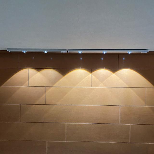 照明器具 人感 センサーライト LEDセンサースポットライト 2灯 2個組 512609の通販は