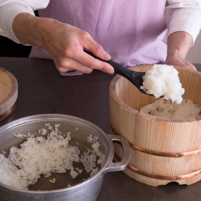 ≪おひつ17cm≫ 谷川木工芸 おひつ 米びつ ライスストッカー 612804_2