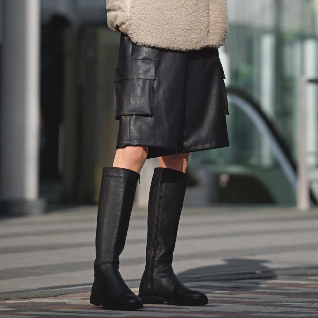 レザー調 カーゴ ショートパンツ パンツ ハーフパンツ ショートパンツ A31102