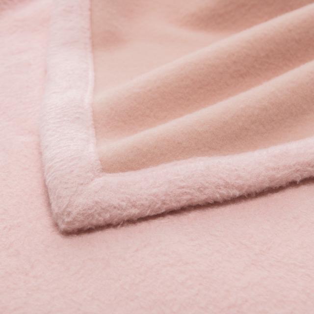 毛布 掛け毛布 ブランケット ≪ダブル≫洗えるエクストラスーパーファインウール＆シルク リバーシブル毛布 504005の通販は