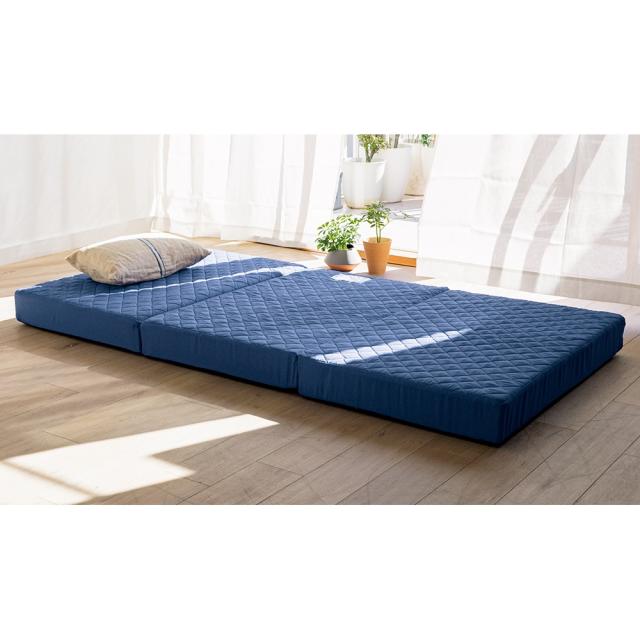 敷布団 R ≪ダブル≫ 3つ折りマットレス 調湿くんタイプ 厚さ12cm 523519の通販は 34,191円