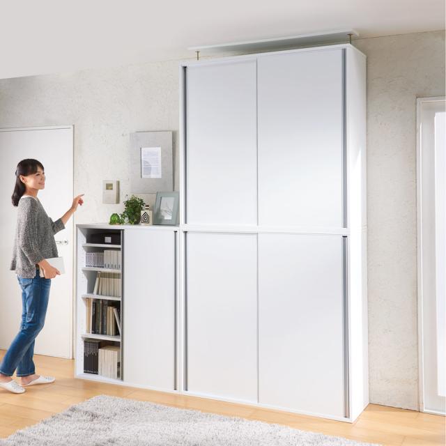 大量収納が自慢の引き戸式本棚 幅120本体高さ114cm 奥行40cm 本棚