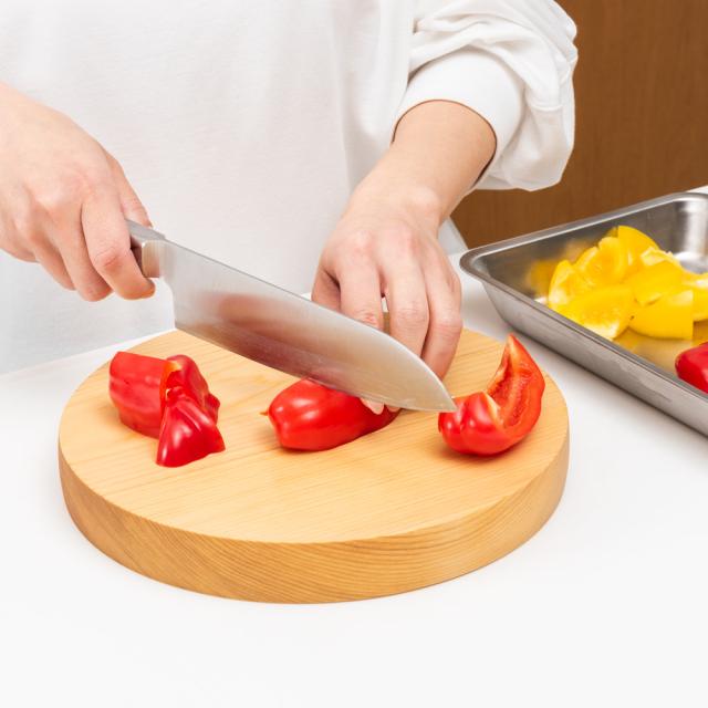 ≪丸24cm≫青森ヒバの国産まな板         キッチンツール まな板 カッティングボード 652204